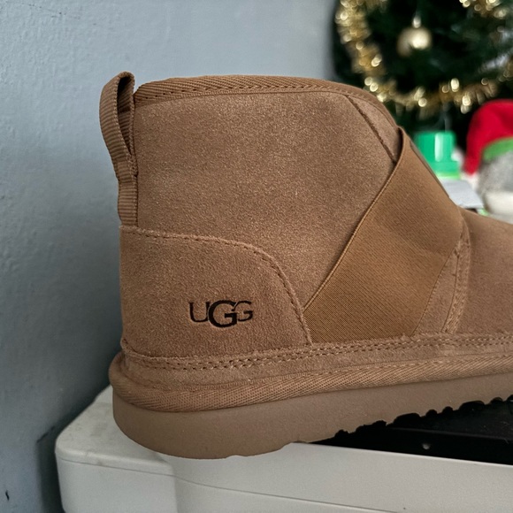 Ugg boots - Picture 7 of 9